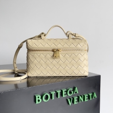 Bottega Veneta Cosmetic Bags